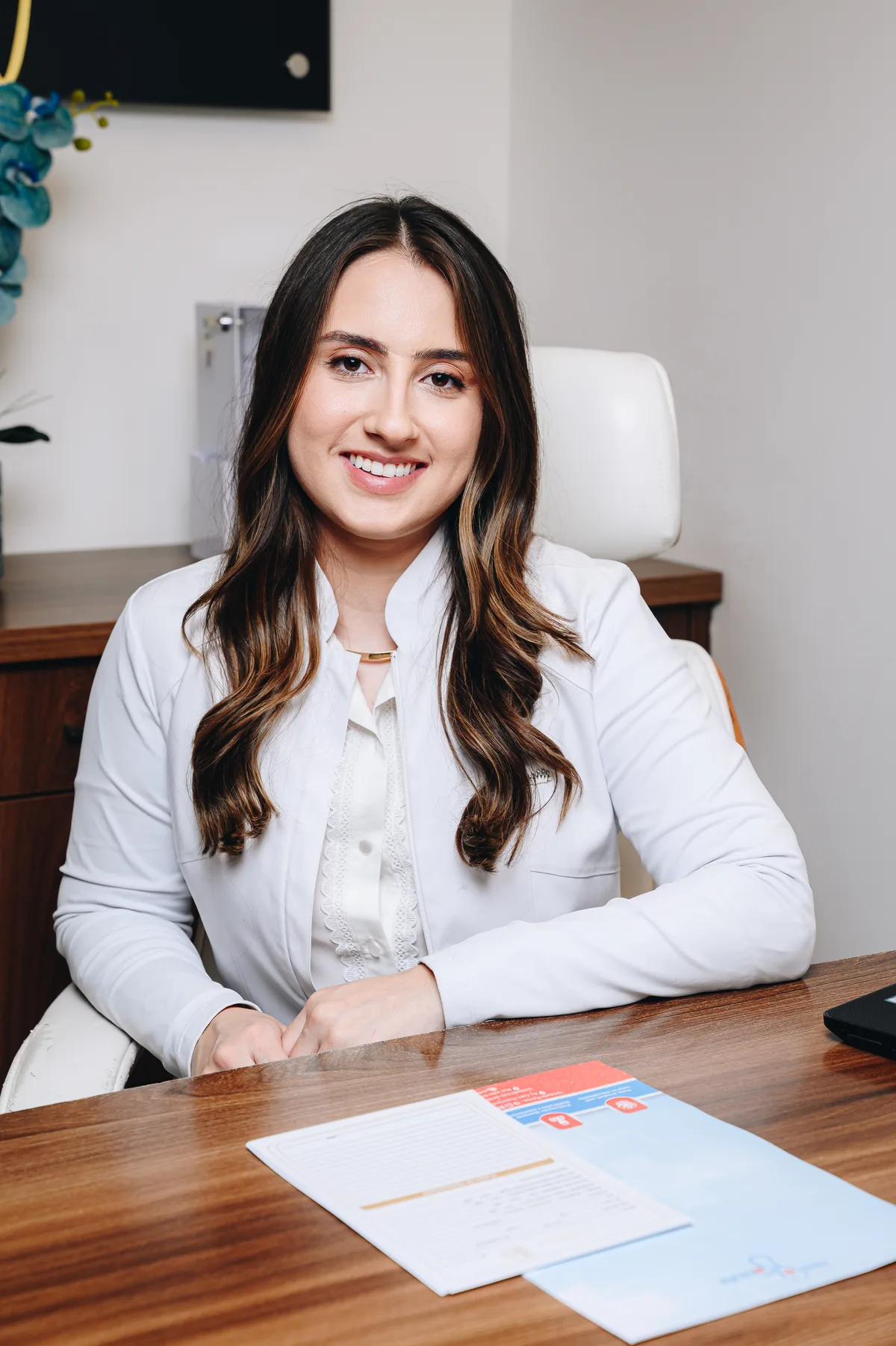 Dra. Isabela Botelho - Facetas Dentárias em Passos-MG